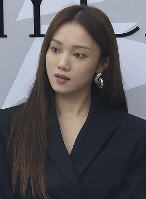 Sung kyung lee Lee Sung
